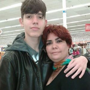 Meet your Posher, Yisel